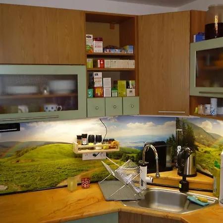 샬레 - Leginashytta