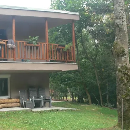 Chalet - Leginashytta *