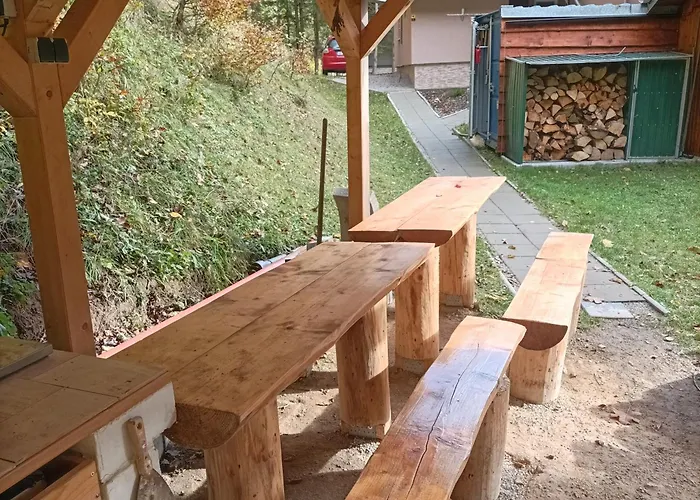 - Leginashytta Mostenica